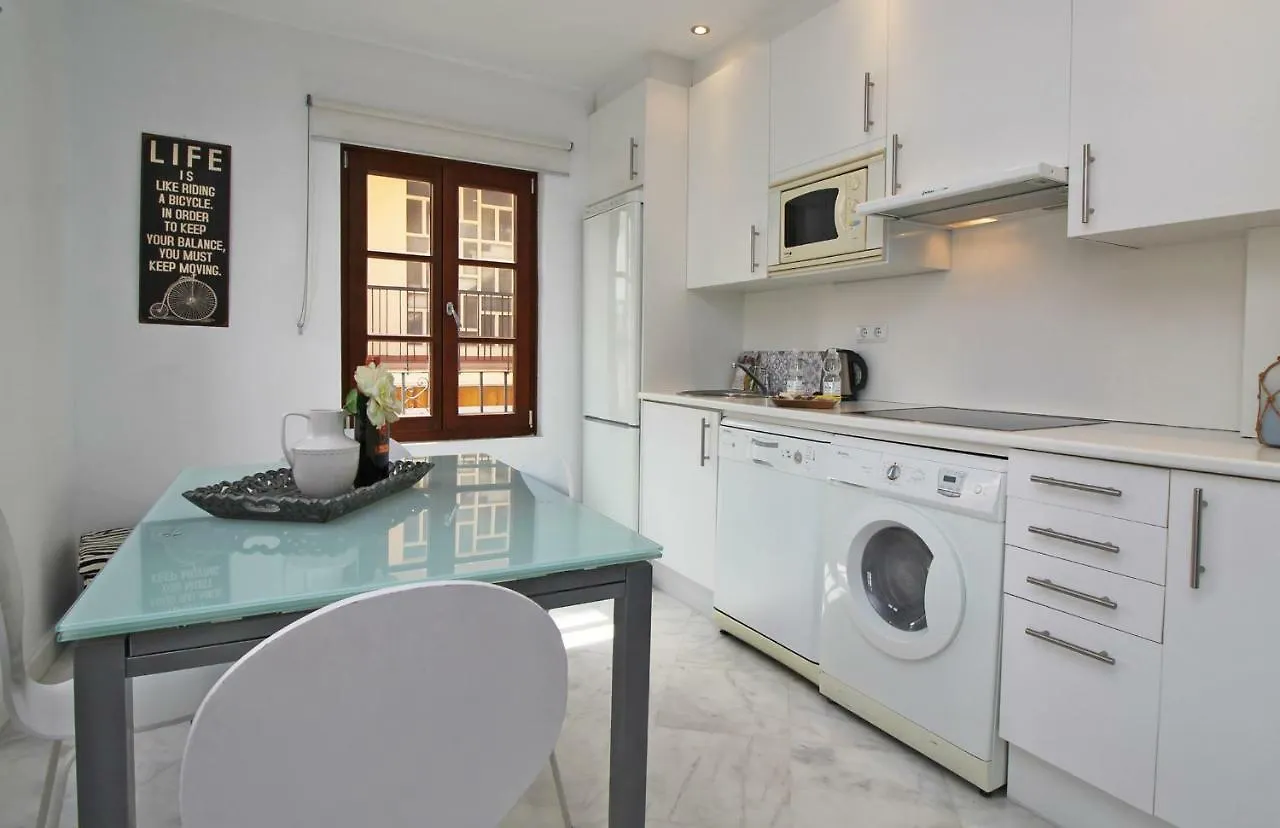 Del Parque Flats - Tribuna Apartment Malaga