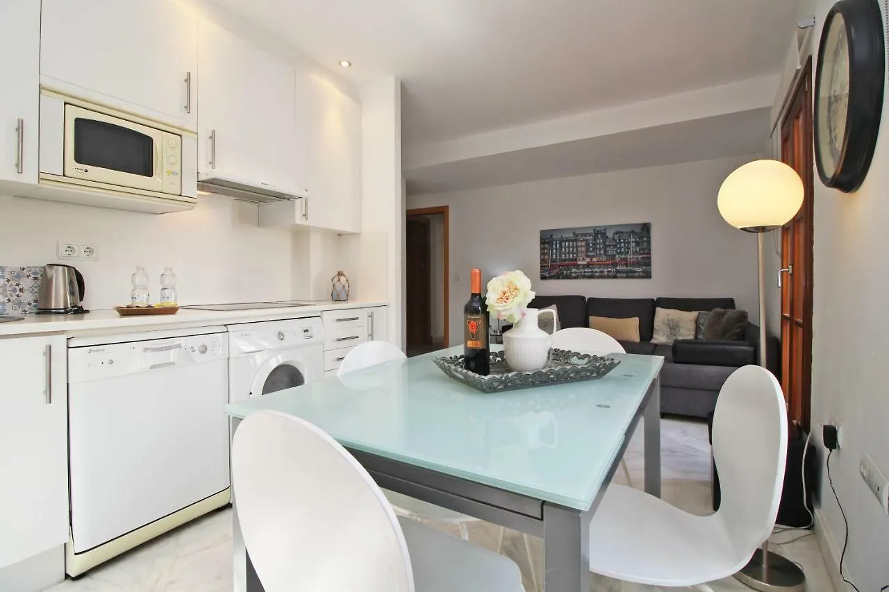 Del Parque Flats - Tribuna Apartment Malaga Spain